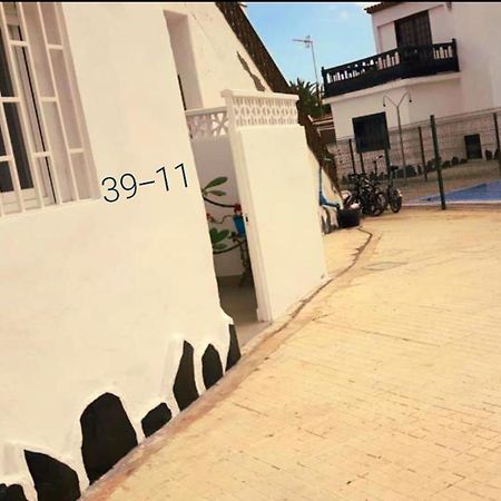 Vakantiehuis * Holiday Home * Casa De Vacaciones * Urb. Chayofita طوستا ديل سيلونثيو المظهر الخارجي الصورة